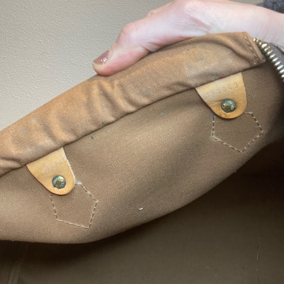 LOUIS VUITTON SPEEDY 40 VINTAGE - Picture 10 of 10